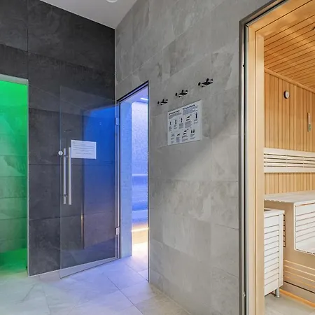 Apartmanhotel 8/25 Rewal