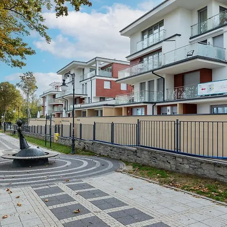 Apartmanhotel 8/25 4*