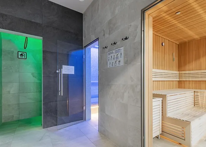 Apartmanhotel 8/25 Rewal